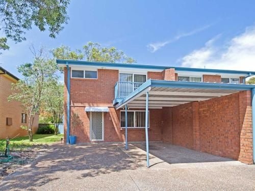 2/10 Catalina Close - Walk to Shoal Bay Beach1