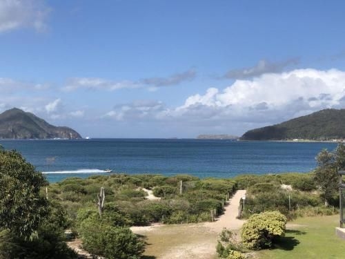 5 'Intrepid' 3 Intrepid Close - perfect beachfront location3