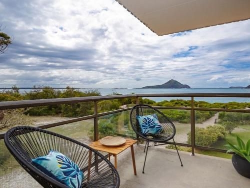 11 'Intrepid' , 3 Intrepid Close - Absolute Beachfront Bliss1