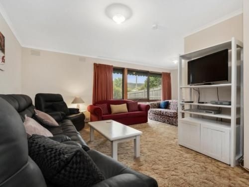 Kennington Cottage2