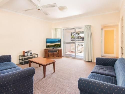 11 Peel Street0