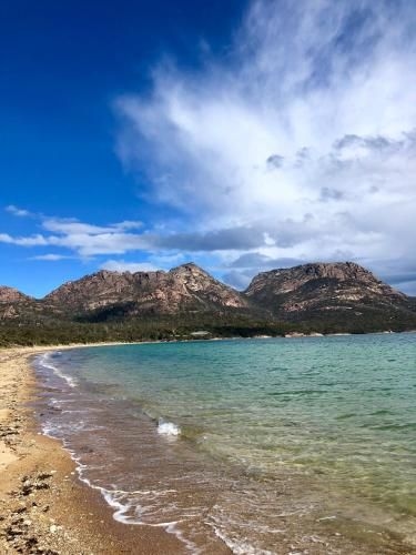 Freycinet Beach House1