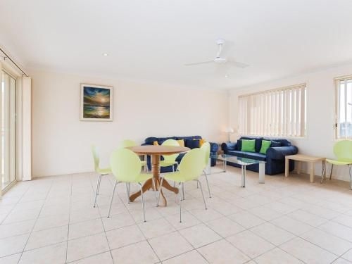 Ocean View Anna Bay', 23 Ocean Avenue3