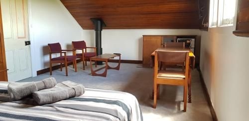 Barrington Church B&B2