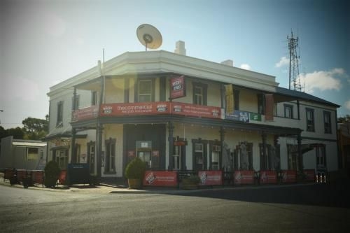 Commercial Hotel Morgan0