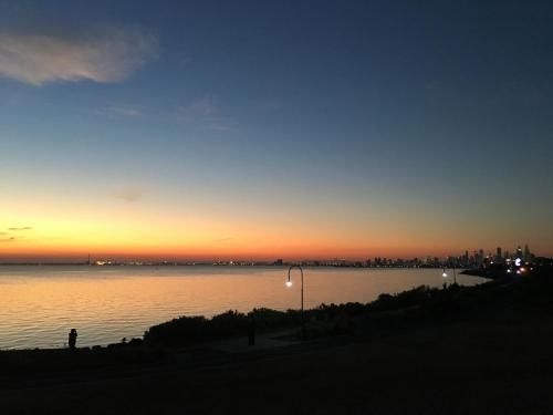 Elwood by the Beach2