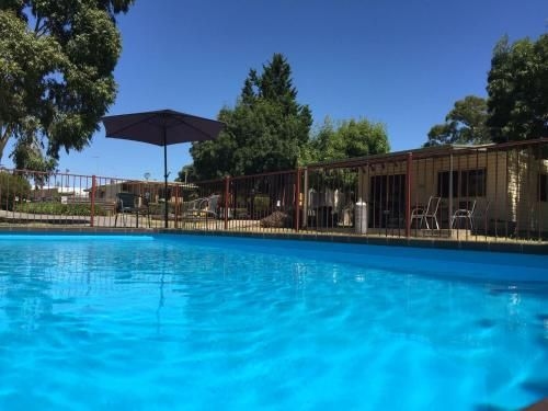Acacia Caravan Park & Holiday Units2