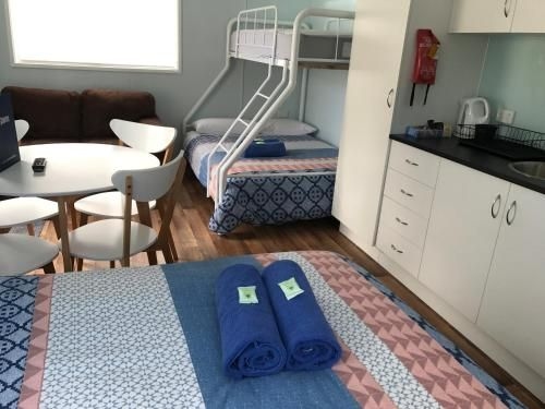 Acacia Caravan Park & Holiday Units3