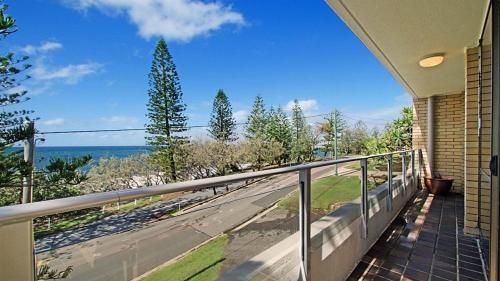 By The Sea Unit 4, 13 Esplanade, Kings Beach2