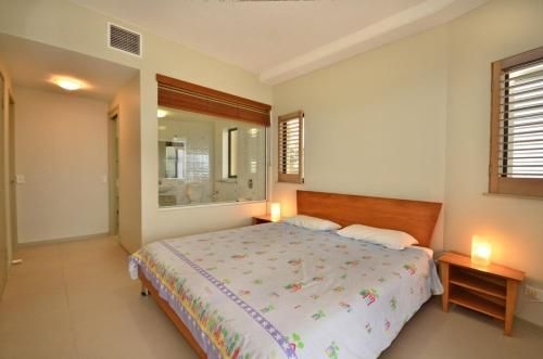 Jomar U1, 21 McIlwraith Street, Moffat Beach2