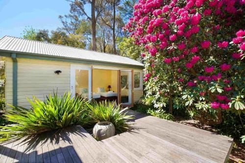 Stonewall Cottage and Studio3