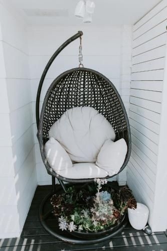 White Beach Cottage2
