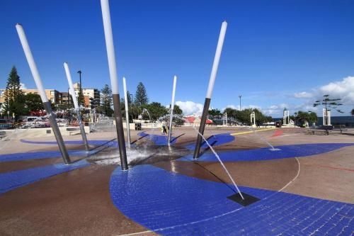 Levuka Unit 4, 14 Moreton Pde. Kings Beach2