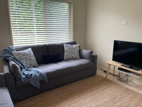 Bay Haven', 4/3 Thurlow Avenue - pet friendly, close to town, & air con3