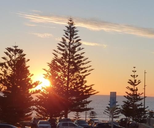 West Beach Lagoon 212 – Great views0
