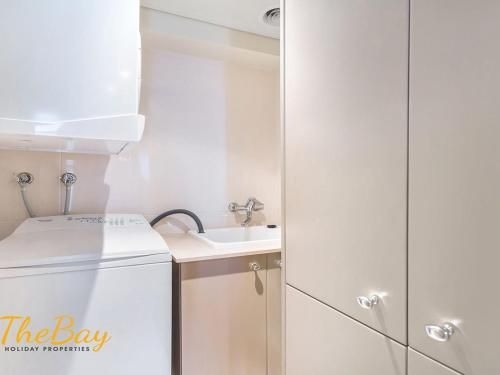 Carrington No.4 - Nelson Bay CBD3
