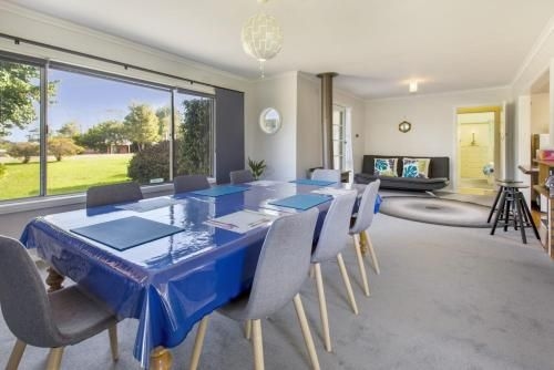 Windsong - Pet friendly, wifi and close to water4