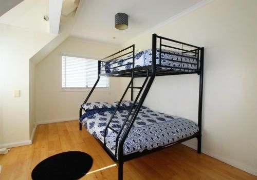 Cape Cod Beach House, 25 Skyline Crescent1