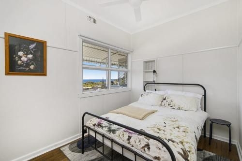 Whitecaps, 26 East Street1