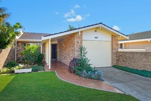 29a Ballina Crescent, Port Macquarie4