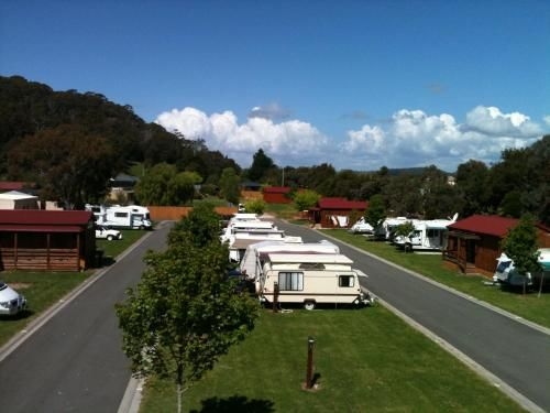 Latrobe Mersey River Cabin and Caravan Park1