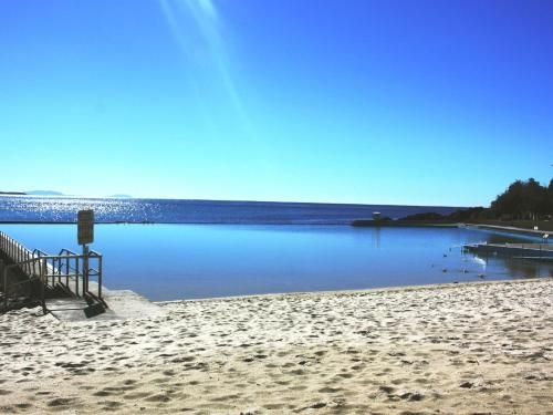Beachpoint 302 - On The Beach!3