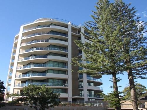 Twin Pines 301 - CBD Location0