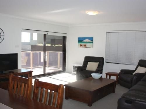 Hibiscus Court 1 - Forster Main Beach!2