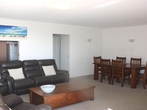 Hibiscus Court 1 - Forster Main Beach!4