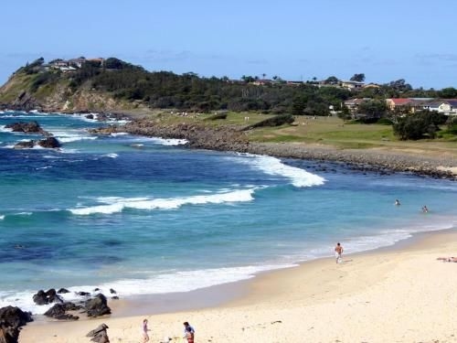 Seaspray 2 - Pebbly Beach4