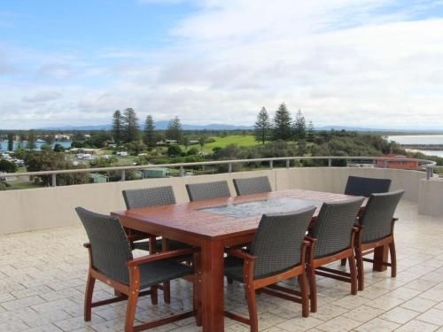 Sandbar 502 - Forster Main Beach4