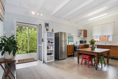 Brooklet Cottage4