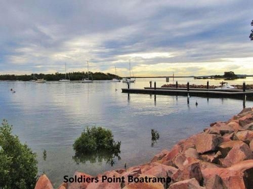 3 'Pelican Sands', 83 Soldiers Point Rd - stunning waterfront unit with magical water views & air conditioning3