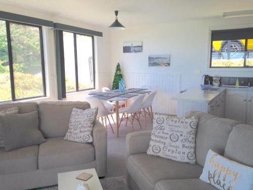 Kingfisher Cottage2