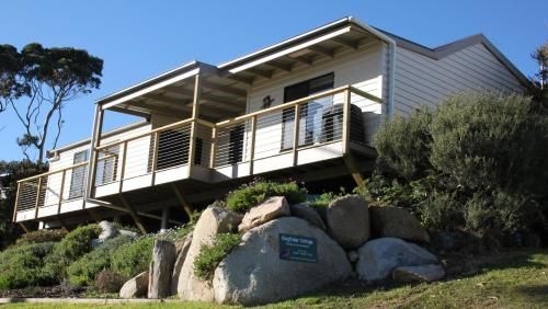 Kingfisher Cottage0