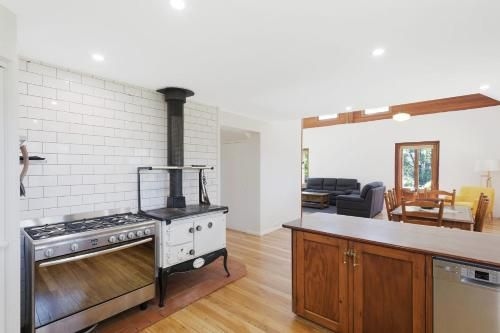 275 Ridge Road, Central Tilba0