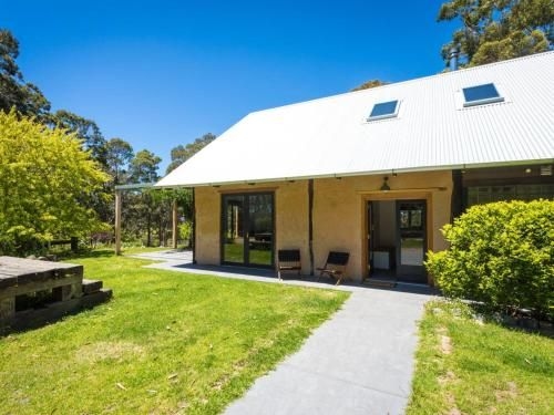 275 Ridge Road, Central Tilba1