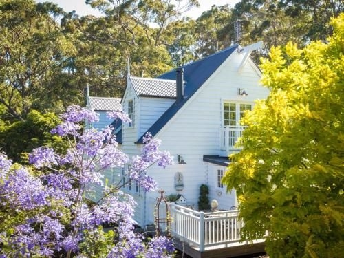 The Cottage0