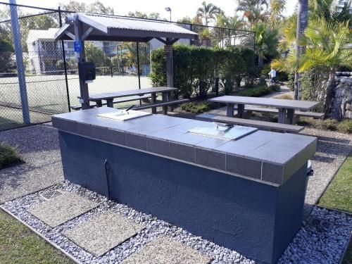 Immaculate 1 bedroom resort holiday unit near Noosa River4