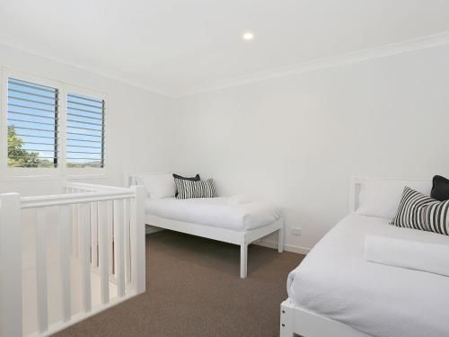 Byron Beachside 94