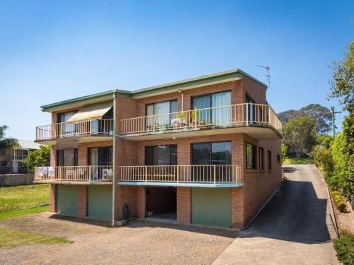 Unit 1, 2 Harrington Road3