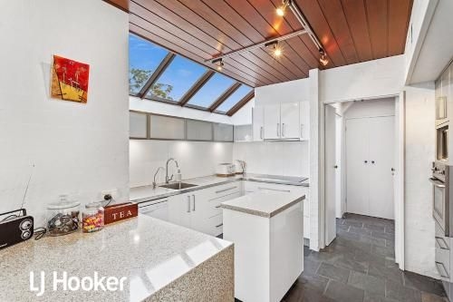 Wanda Waterview - Tranquil treetop surrounds4