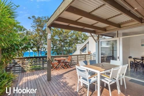 Wanda Waterview - Tranquil treetop surrounds2