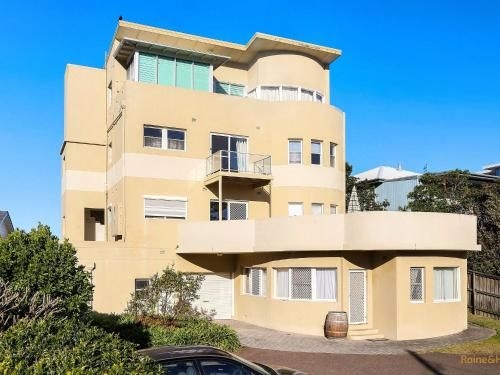 Horizons - 1/99 Ocean View Drive1