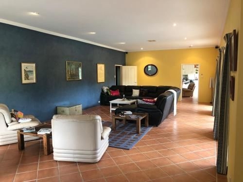 Gundaroo Manor Bed & Breakfast4