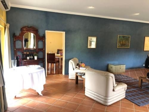 Gundaroo Manor Bed & Breakfast2