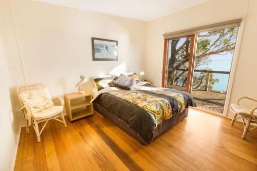 Lakescapes Cottage - 180 Degree Panoramic Views2