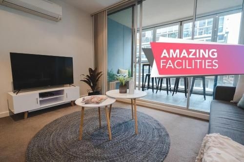 Infinity on Morphett-In the heart of the CBD- Wifi - Nespresso - Netflix0