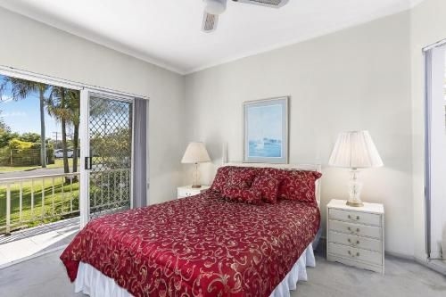 Solitaire 1 - Sawtell, NSW4