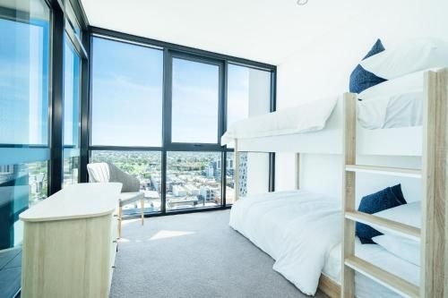 A Cut Above The West - Pool - Rooftop Bar - Gym - Wifi1